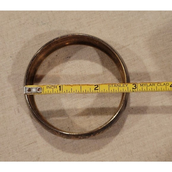 Vintage Blackened Oxidized Etched Floral Design Brass Bangle Bracelet - Picture 6 of 10